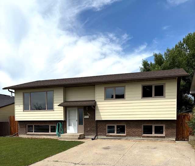 131 Beaverpond Court N, A2234129, Alberta,