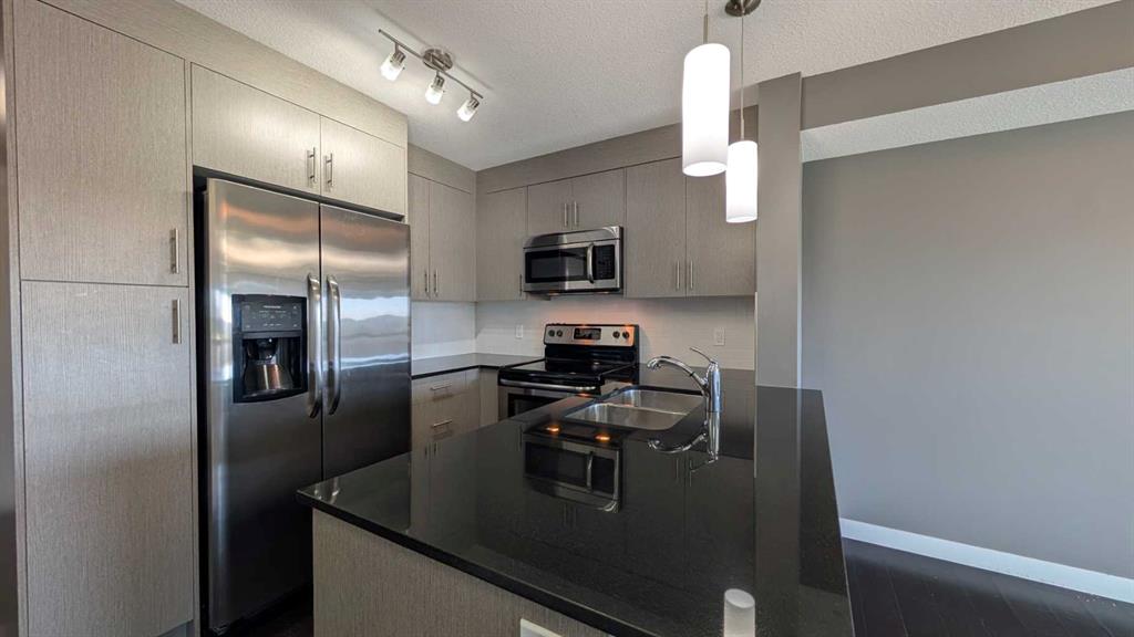 4301, 240 Skyview Ranch Road NE, A2235870, Alberta,