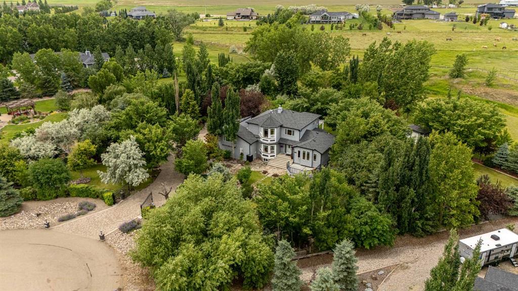 106 Sierravista Court , A2236221, Alberta,