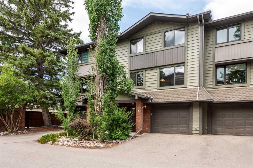 2, 10030 Oakmoor Way SW, A2237181, Alberta,