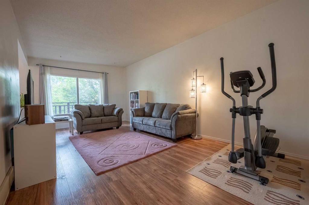 Fourth View of 5843 66 Avenue NW, Dalhousie, Calgary, Alberta, T3A 2A8