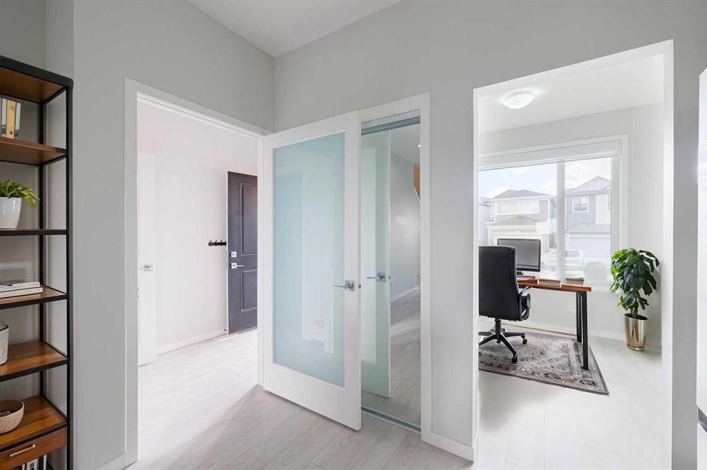 Fourth View of 120 Edith Place NW, Glacier Ridge, Calgary, Alberta, T3R2E2