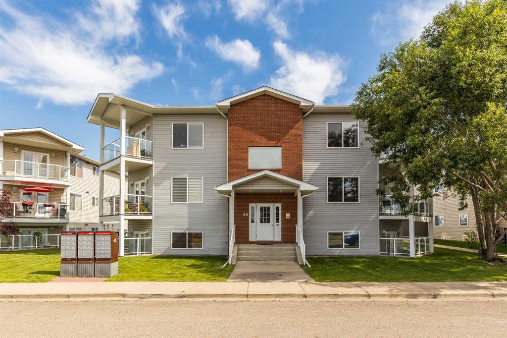 5, 85 Sunrise Way SW, A2237742, Alberta,