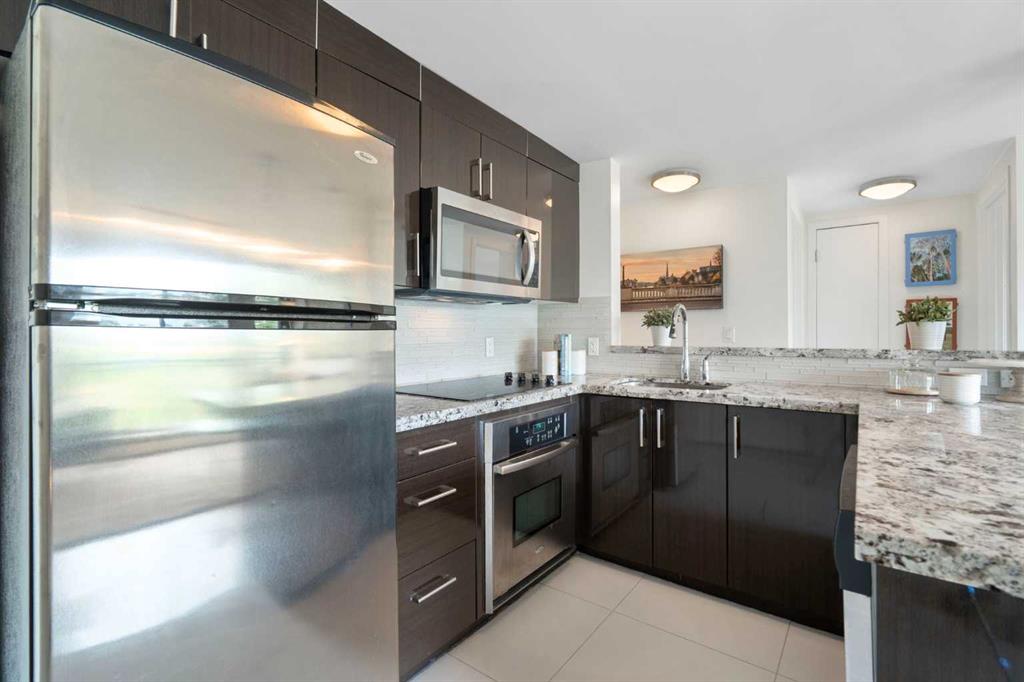 Fourth View of 414, 515 22 Avenue SW, Cliff Bungalow, Calgary, Alberta, T2S0H5