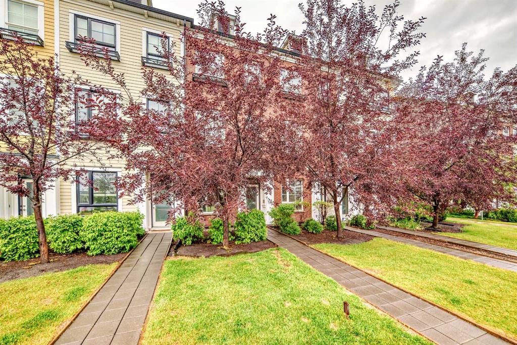 227 Copperpond Common SE, A2238030, Alberta,