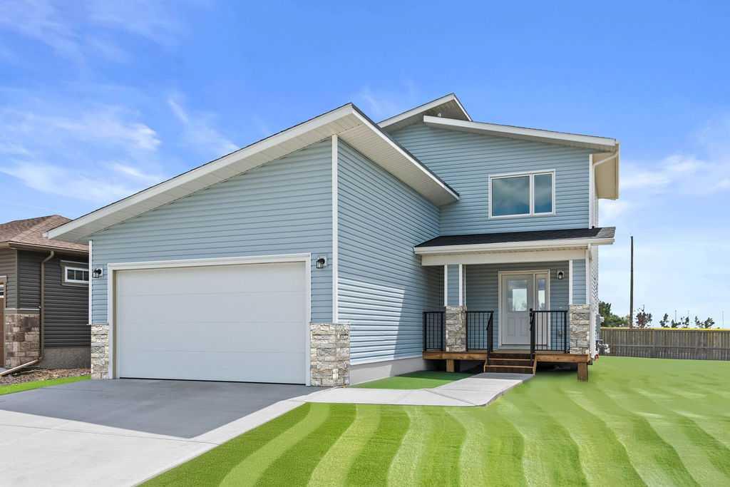 10 Clover Crescent , A2238127, Alberta,
