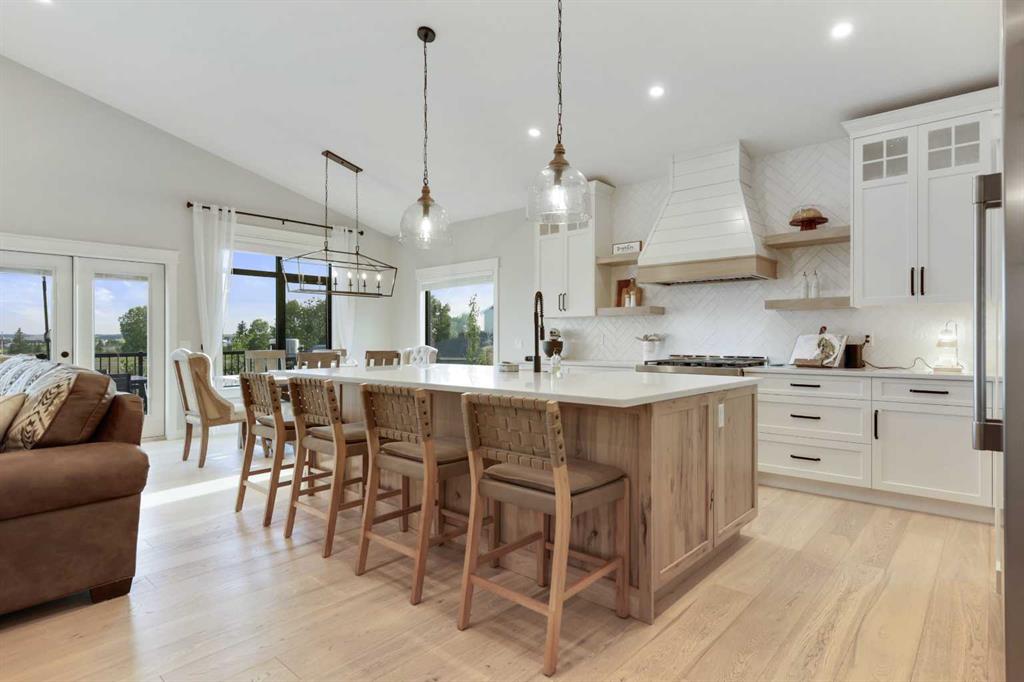 8 Bishop Circle , A2238291, Alberta,