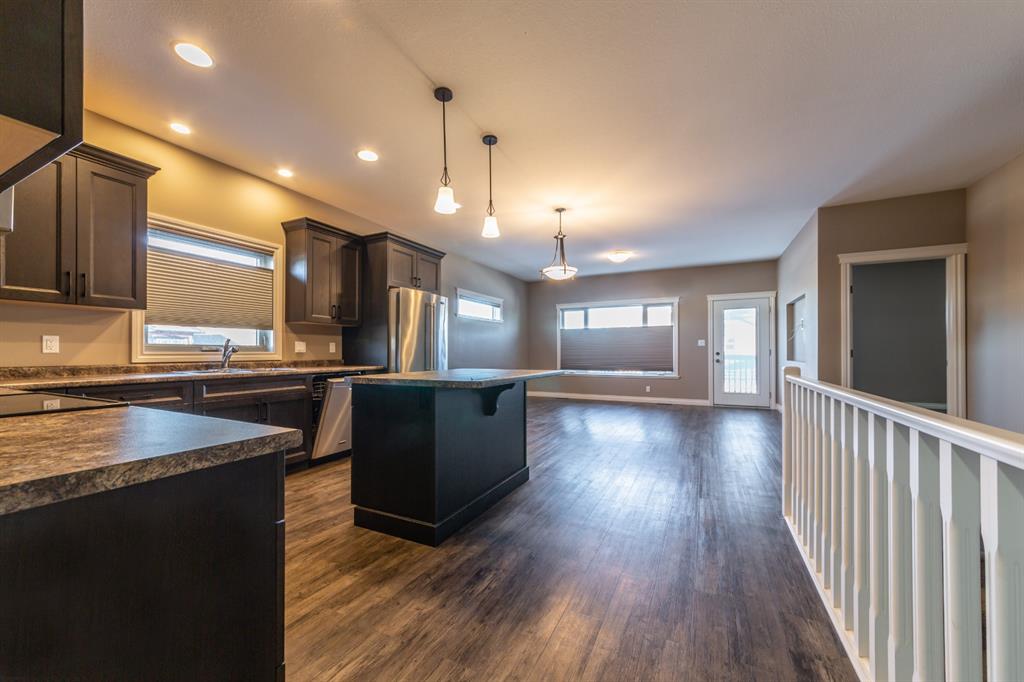 Fifth View of 15, 2715 73 Avenue , NONE, Lloydminster, Alberta, T9V 3L8