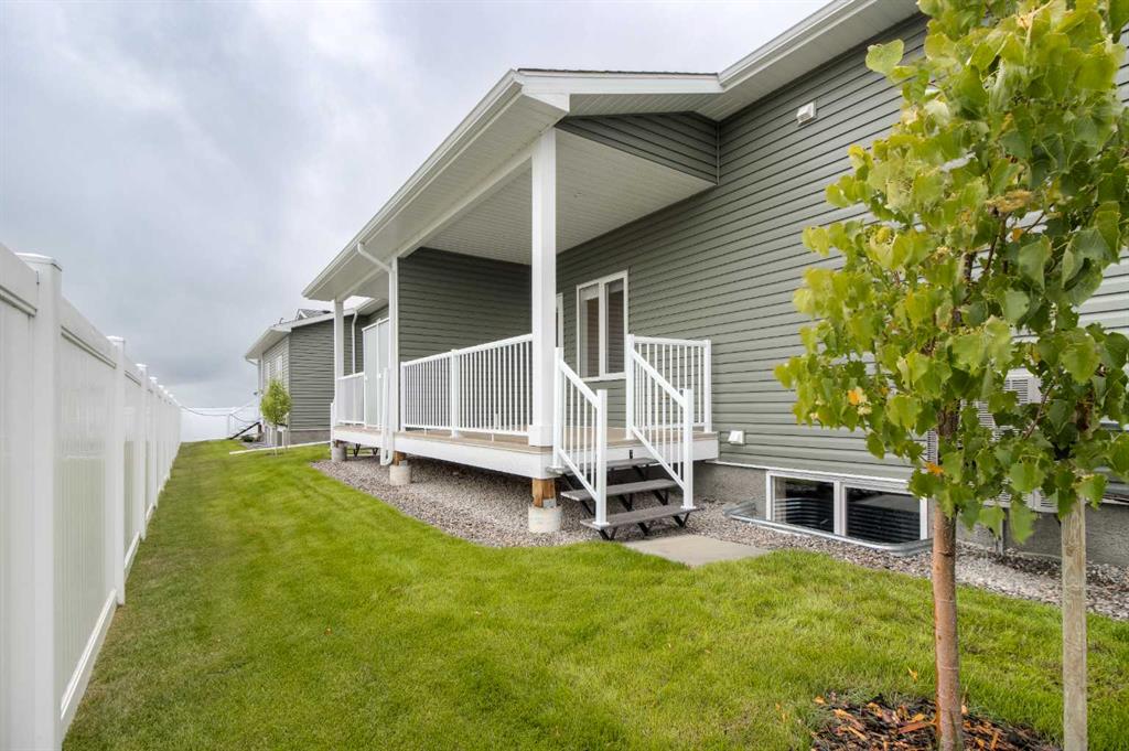 Fourth View of 302, 1940 Parkside Way , NONE, Coaldale, Alberta, T1M0G4