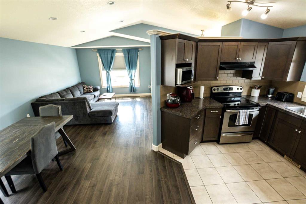 Fourth View of # A/B, 11502 73 Avenue , Westpointe, Grande Prairie, Alberta, T8W 0K2