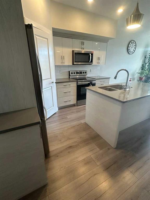 Fifth View of 4-69 Aquitania Circle , The Crossings, Lethbridge, Alberta, T1J 5M5