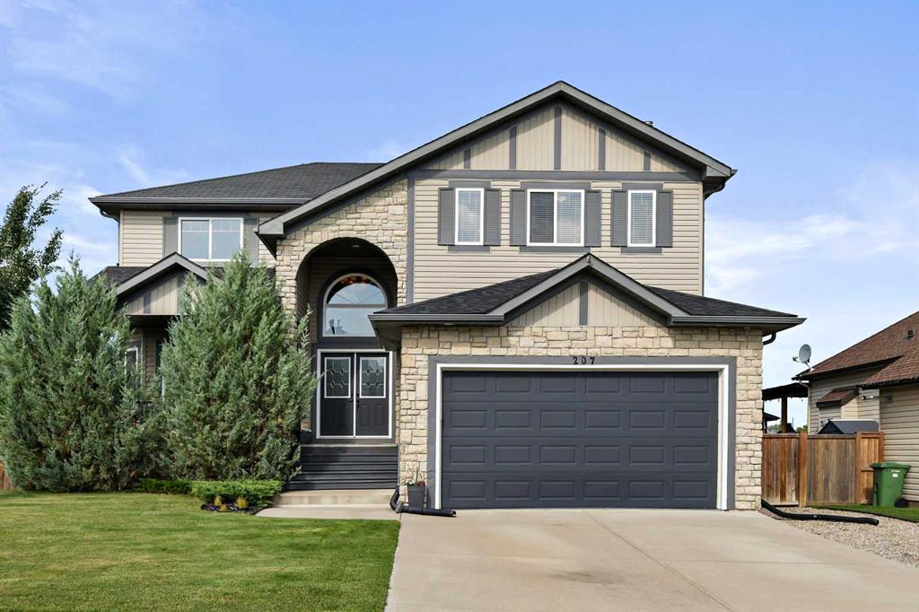 207 Railway Close SE, A2239215, Alberta,