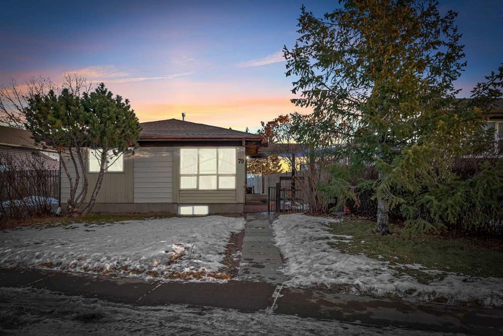79 abalone Way NE, A2239465, Alberta,