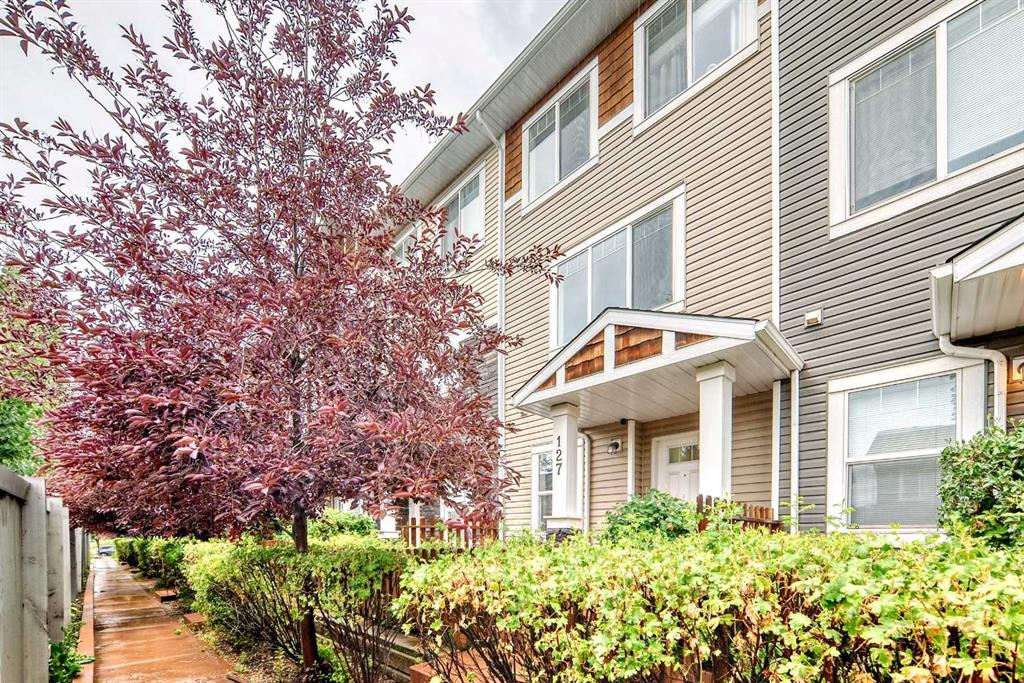 127, 2802 Kings Heights Gate SE, A2239508, Alberta,