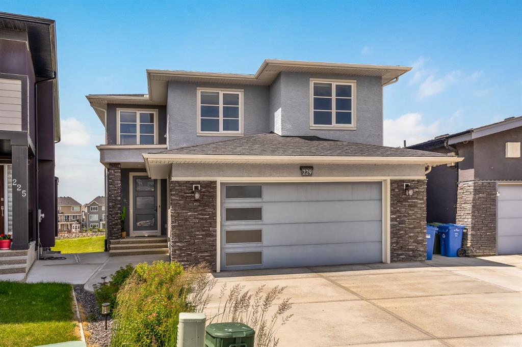 229 Carringvue Manor NW, A2239609, Alberta,