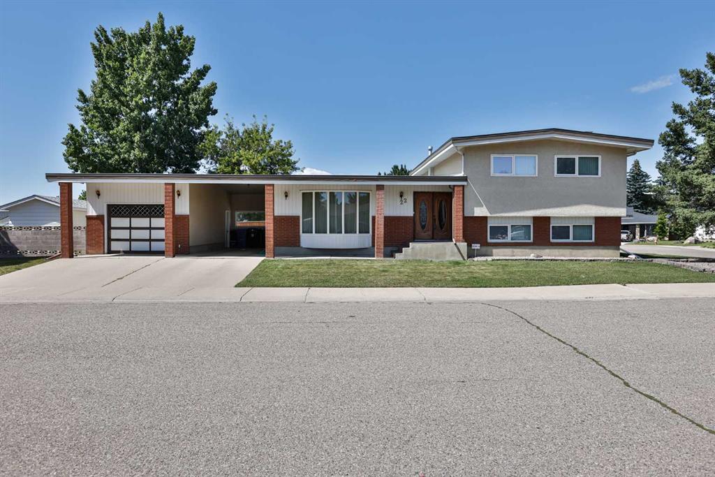 22 Hawthorne Place N, A2239611, Alberta,