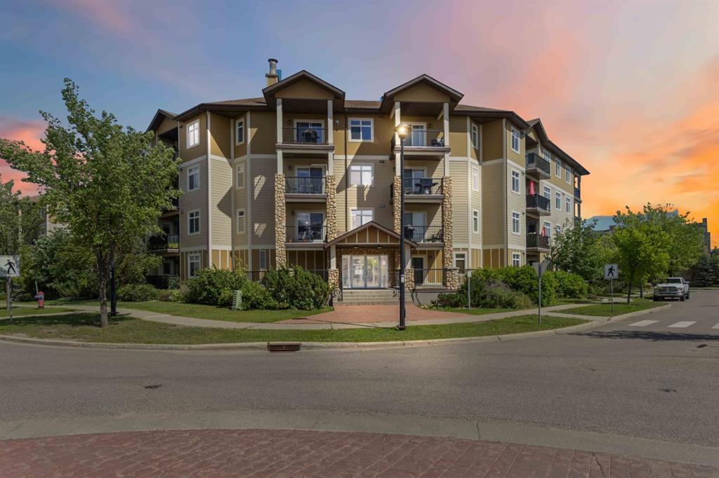 Second View of 207, 108 Denholm Gate , Downtown, Fort McMurray, Alberta, T9H 0B3
