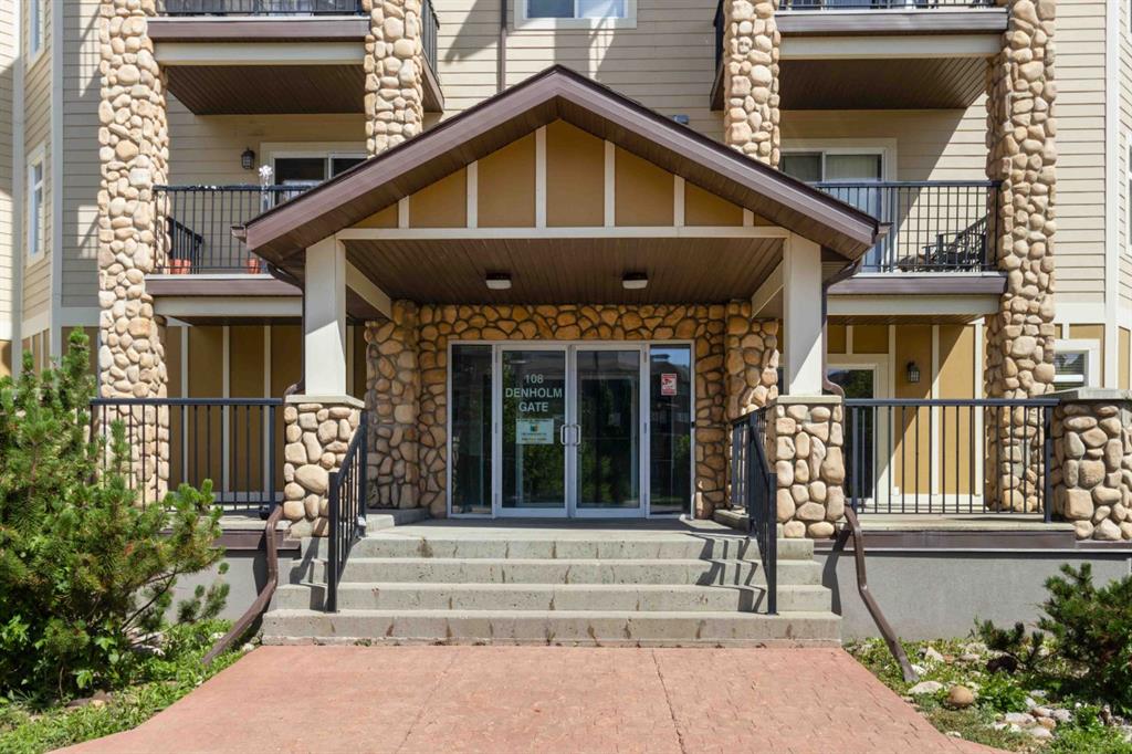 Third View of 207, 108 Denholm Gate , Downtown, Fort McMurray, Alberta, T9H 0B3