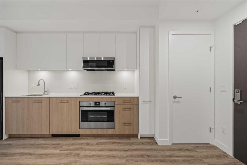Fourth View of 907, 730 2 Avenue SW, Eau Claire, Calgary, Alberta, T2P 1R8