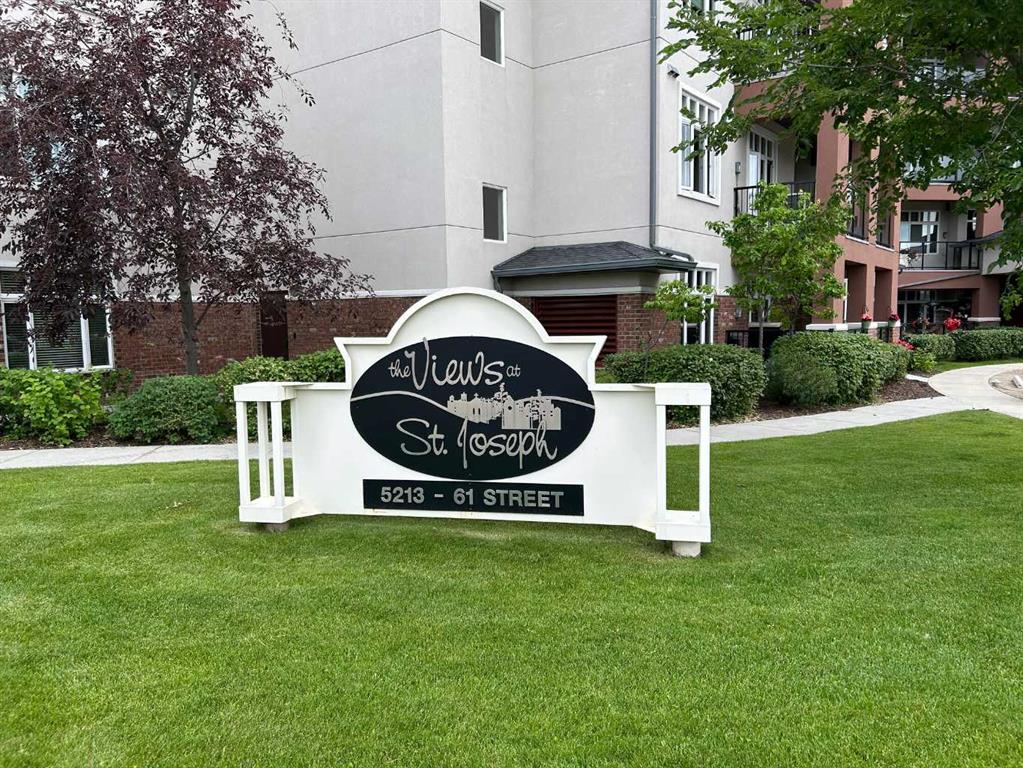Third View of 109, 5213 61 Street , Highland Green Estates, Red Deer, Alberta, T4N 6N5