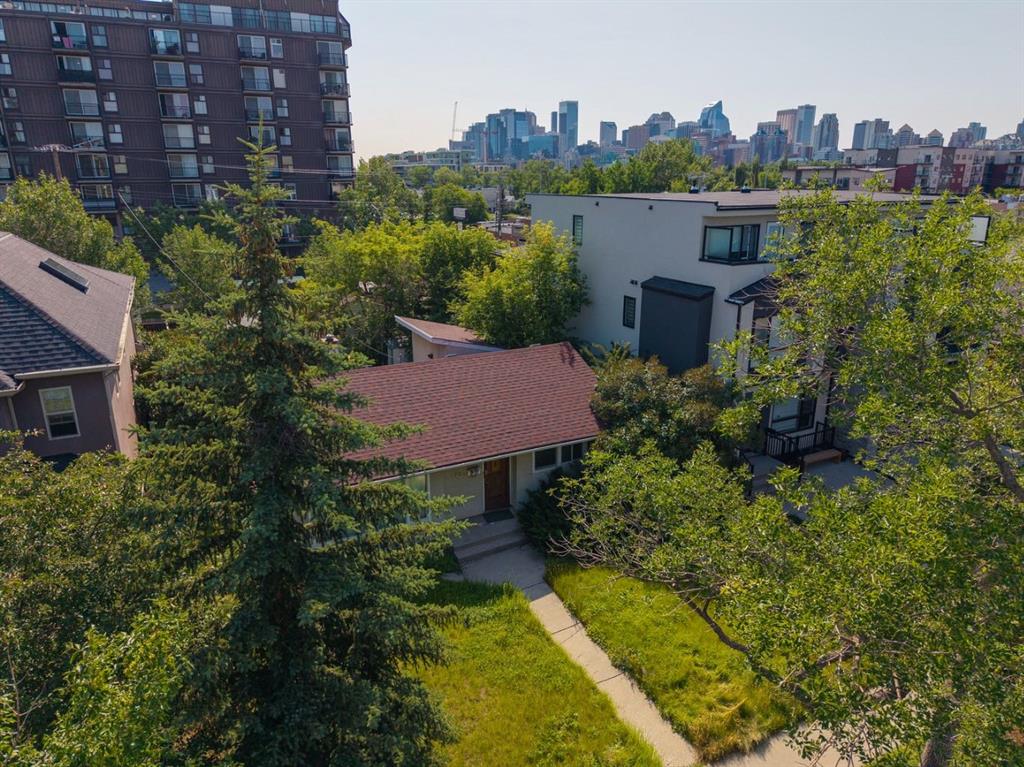 722 15 Street NW, A2239728, Alberta,