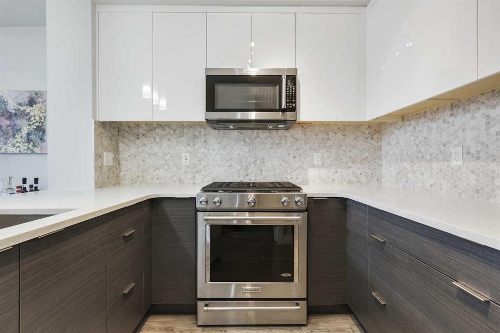 Fourth View of 1403, 95 Burma Star Road SW, Currie Barracks, Calgary, Alberta, T3E 8A9