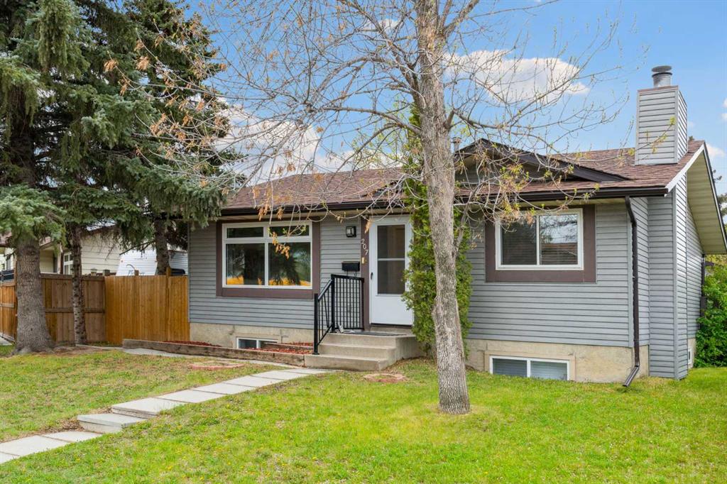 207 Fallswater Road NE, A2239984, Alberta,