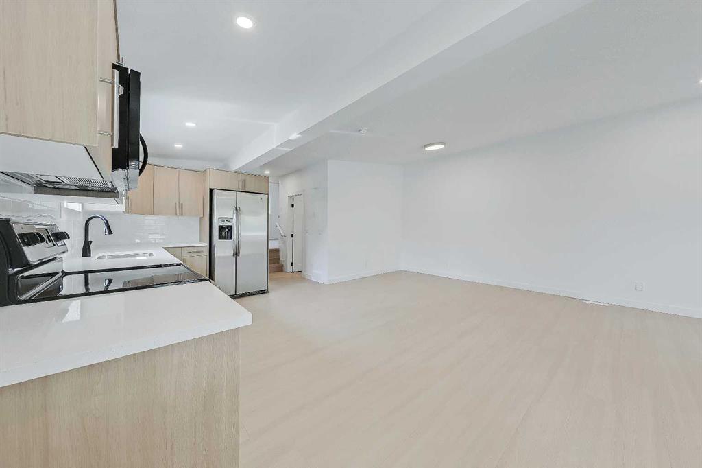 Fifth View of 641 & 639 69 Avenue SW, Kingsland, Calgary, Alberta, T2V 0P1