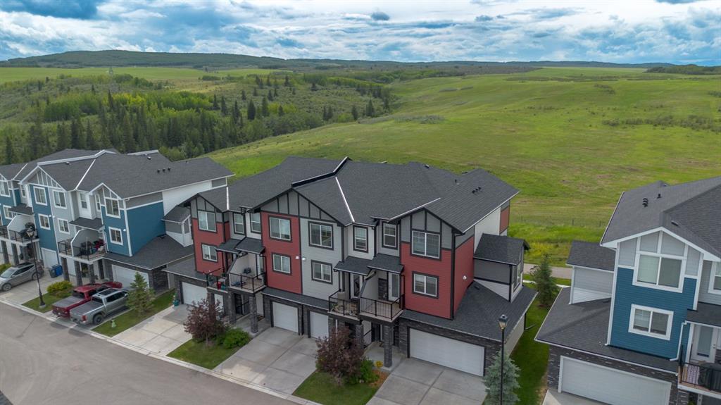 1703 Jumping Pound Common , A2240077, Alberta,