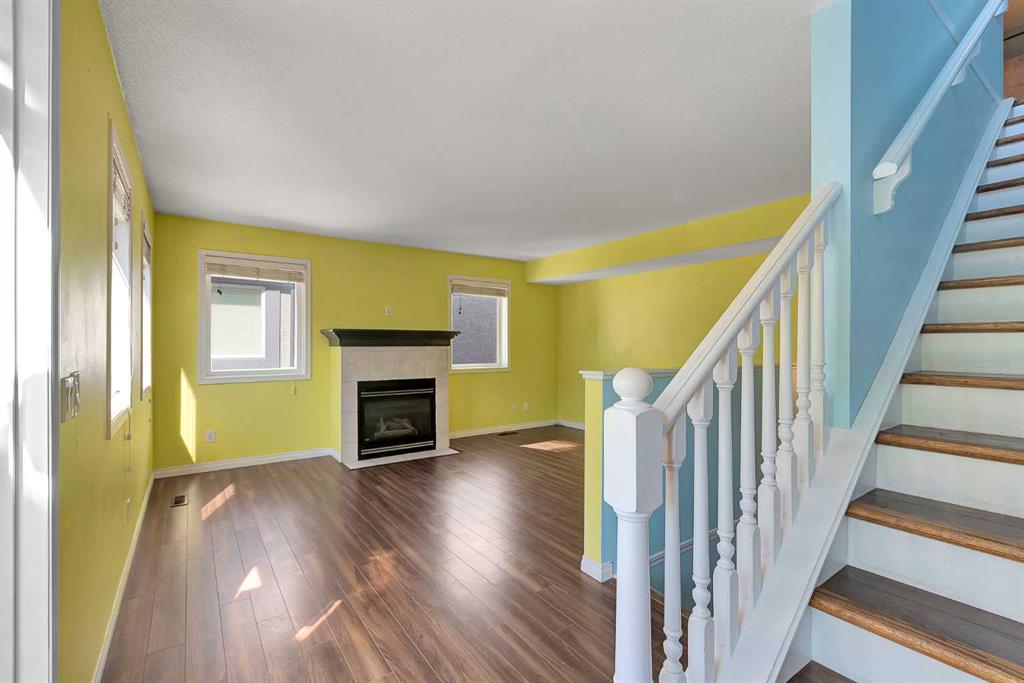 Fifth View of 34 Simcoe Place SW, Signal Hill, Calgary, Alberta, T3H 4T8