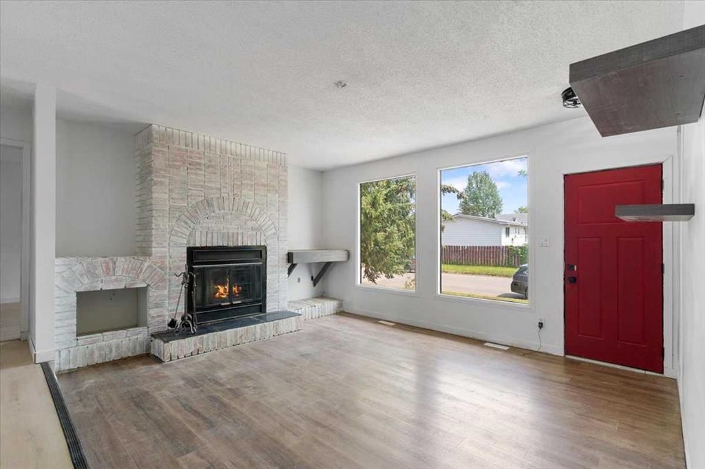 Fourth View of 10407 103 Avenue , NONE, Hythe, Alberta, T0H2C0