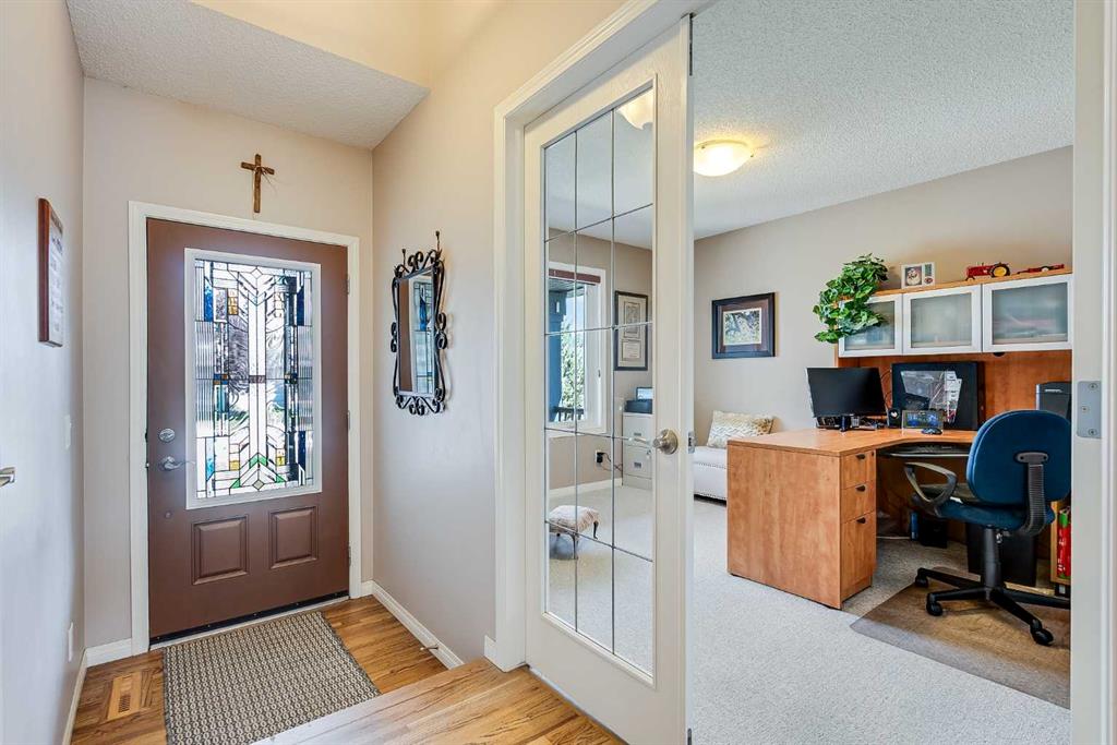Fourth View of 440 West Creek Bay , West Creek, Chestermere, Alberta, T1X 1T3