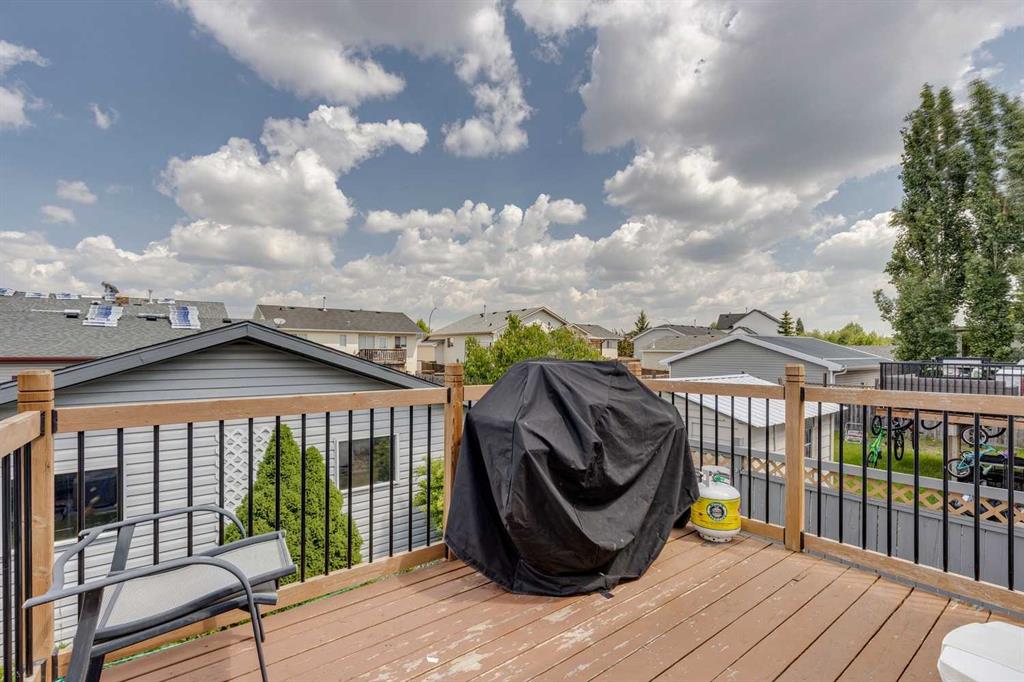 Fifth View of 1656 Strathcona Gate , Strathaven, Strathmore, Alberta, T1P 1T2