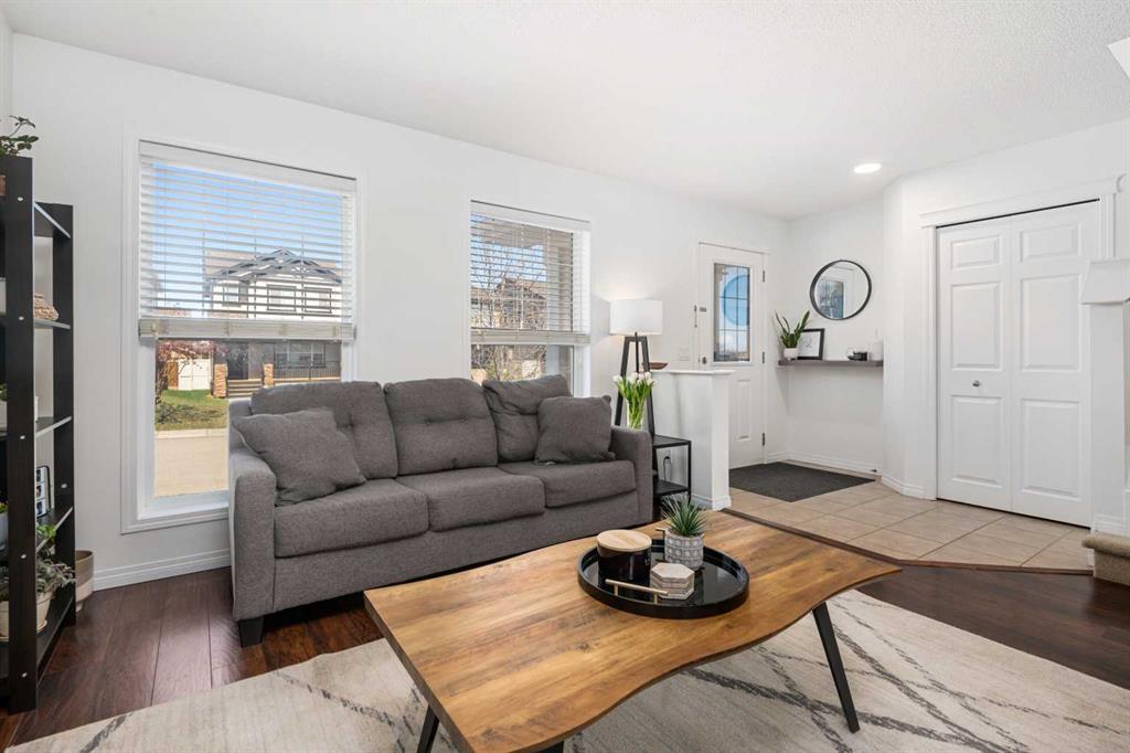 Fifth View of 206 Morningside Gardens SW, Morningside, Airdrie, Alberta, T4B 0C9