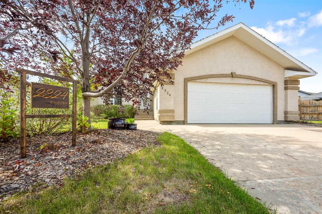 Third View of 2324 58A Avenue , College Park, Lloydminster, Alberta, T9V 2Z7