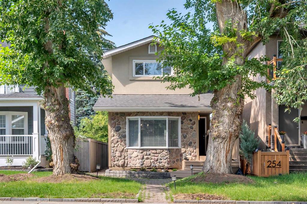 252 21 Avenue NE, A2240440, Alberta,