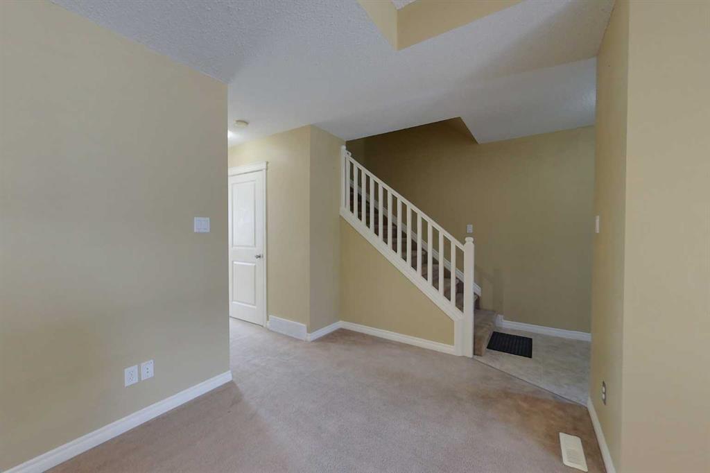 Fifth View of 105, 116 6 Avenue NE, NONE, Slave Lake, Alberta, T0G 2A2