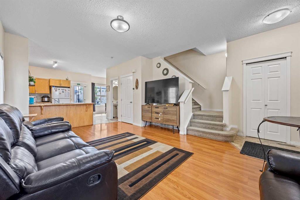 Fifth View of 6102, 111 Tarawood Lane NE, Taradale, Calgary, Alberta, T3J0C2