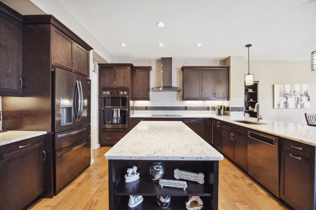 250 Evansglen Drive NW, A2240695, Alberta,