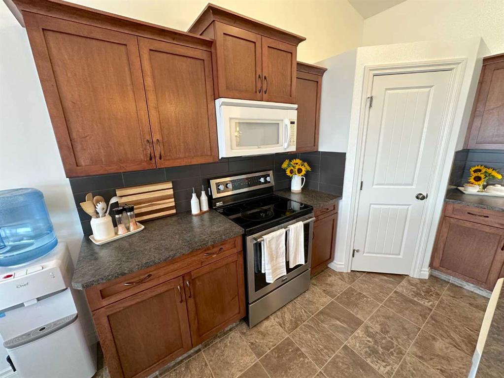 Fifth View of 4421 54 Street , Creekside, Rocky Mountain House, Alberta, T4T 0B2