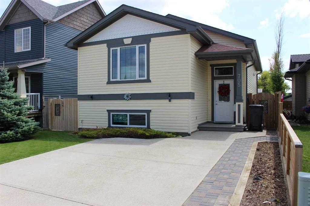 705 Northridge Avenue , A2240788, Alberta,