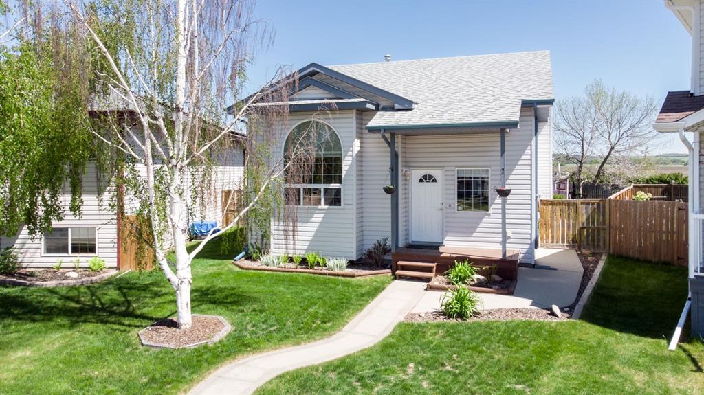 228 Deschner Close , A2240793, Alberta,