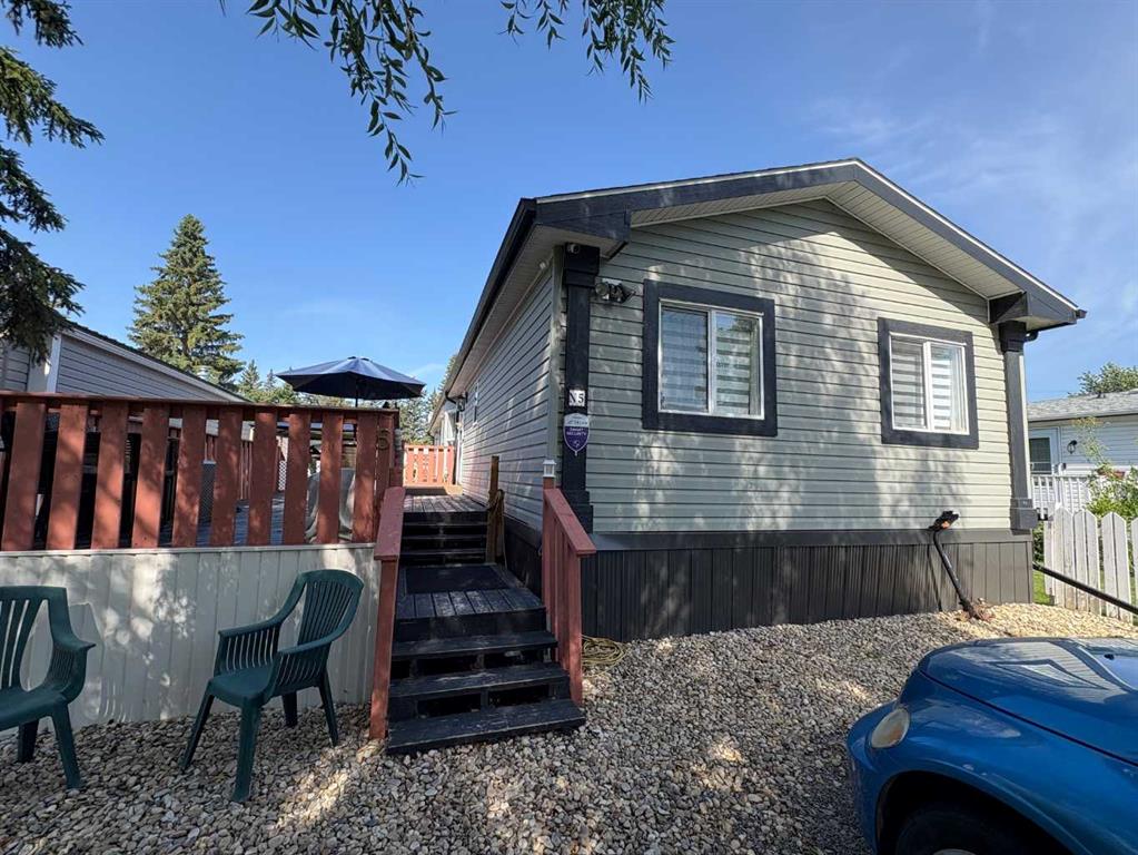 #5 4402 48 Avenue , A2240876, Alberta,