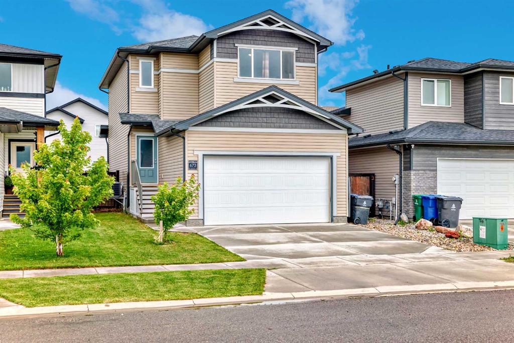673 Aquitania Boulevard W, A2240913, Alberta,