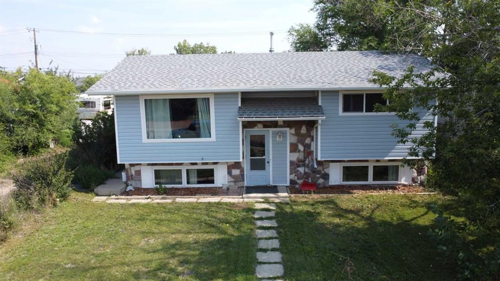 110 4 Avenue E, A2240956, Alberta,