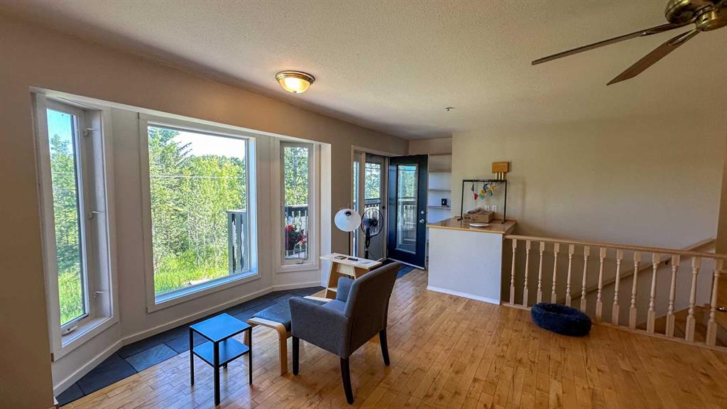 Fifth View of 586 Main Ave W  , NONE, Sundre, Alberta, T0M 1X0