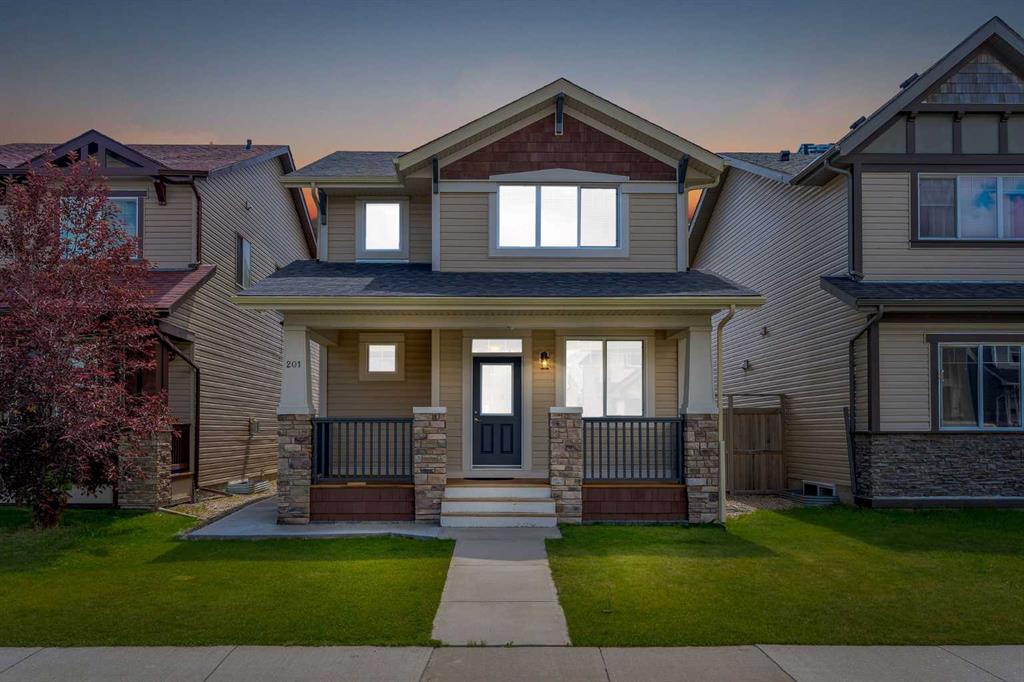 201 Skyview Springs Crescent NE, A2241018, Alberta,