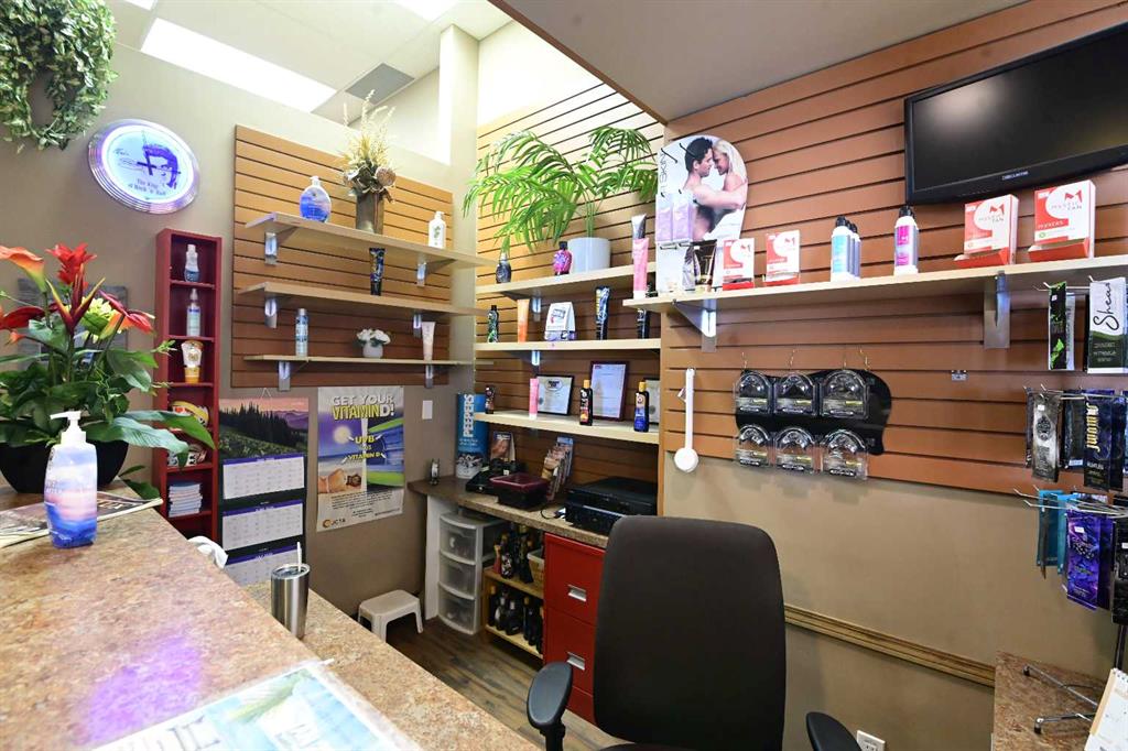 Fourth View of 401, 8120 Beddington Boulevard NW, Beddington Heights, Calgary, Alberta, T3K 2A8