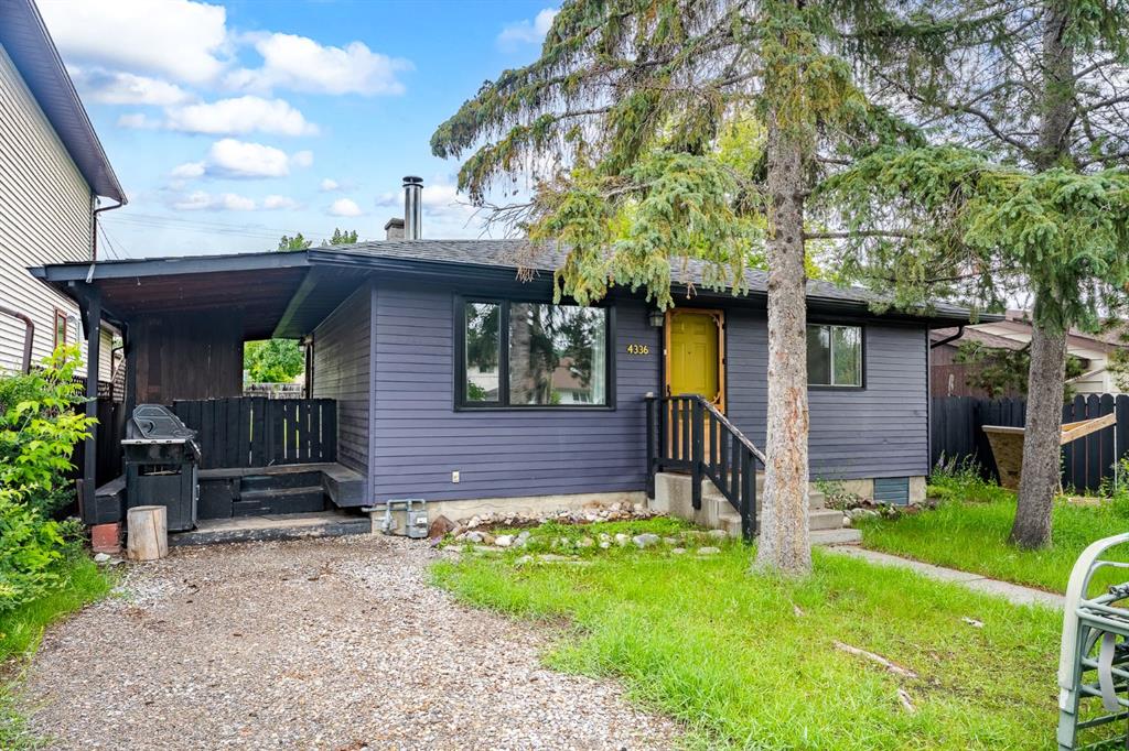 Third View of 4336 72 Street NW, Bowness, Calgary, Alberta, T3B 2L2