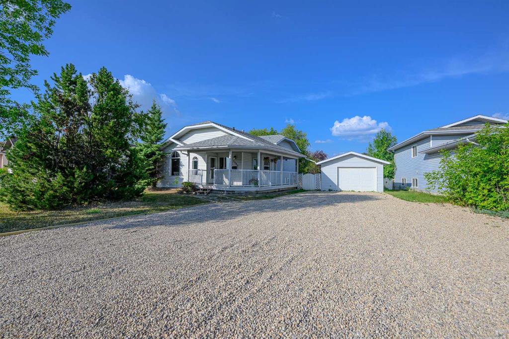 7905 Mission Heights Drive , A2241157, Alberta,